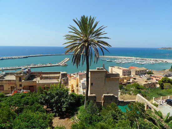 Piazza Angelo Scandaliato